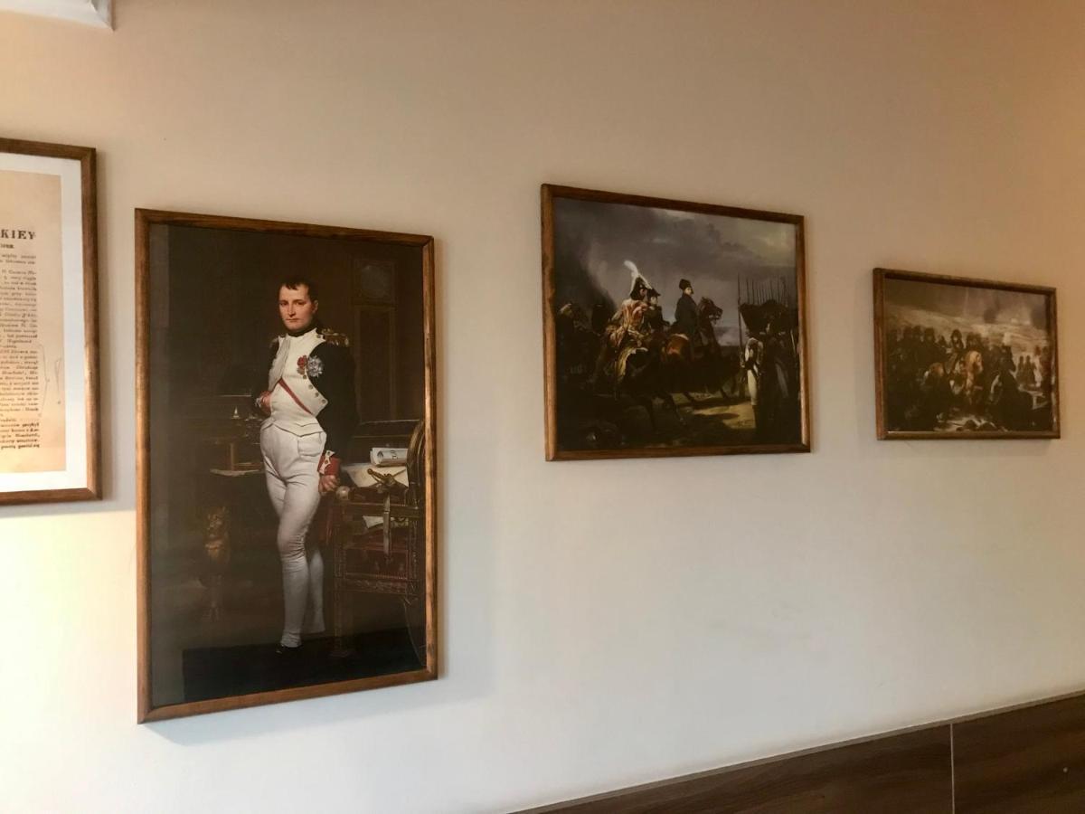 Hotelik Polonia Łowicz Екстериор снимка